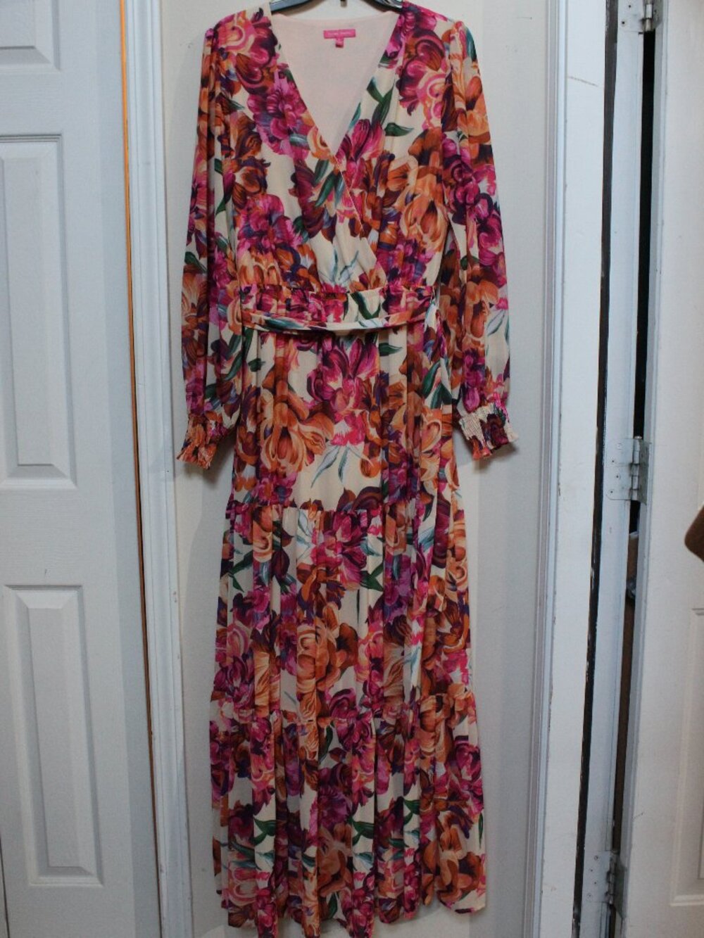 Flying Tomato Bright Floral Long Sleeve V-neck Tiered Maxi Dress, Sz L